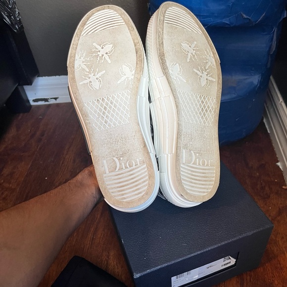 COPY - Dior B23 Low Sneaker - Picture 3 of 7